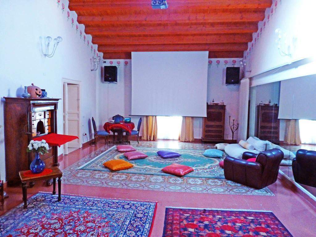 Vucciria Hostel Palermo Zewnętrze zdjęcie